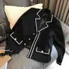 Elegante chaqueta corta de tweed negra de alta gama estilo Chanel para mujer, novedad otoño 2026