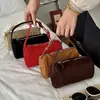Bolso tipo almohada de nicho estilo coreano Ruien para mujer, nuevo bolso de moda para el trabajo de principios de otoño 2026, bandolera, casual y elegante