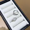 Anel Cubo de Açúcar Completo em Diamante com Água-Marinha Natural para Mulheres, Alto Padrão, Luxo Leve, Nicho, Elegante, Estilo para o Dia a Dia, Acessório de Dedo Versátil