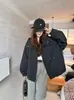 Jaqueta casual com capuz estilo coreano para mulheres, novo modelo outono 2026, modeladora e versátil, top da moda deste ano