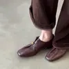 Primer Encuentro con el Diseño de Moda Versátil de Cuero para Mujer con Tacón Bajo, Plisado y Punta Cuadrada de la Temporada, Estilo Old Money de Alta Gama