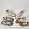 Tênis de treino clássico alemão para mulheres, novos sapatos casuais estilo outono vintage old money, versáteis e duráveis, semelhantes aos sapatos Cortez