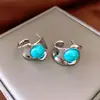 Pendientes Vintage Redondos de Ópalo con Aguja Plateada Pendientes de Botón de Moda Retro con Temperamento Pendientes Únicos de Nicho para Mujer