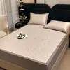 2026 Novo Modelo Mat de Gelo de Seda de Molécula Média para Cama