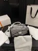 25P Novo Estilo Pequena Fragrância Alça Cf Mini Alça Clássico Preto Dourado Corrente Acolchoada Bolsa de Ombro Transversal