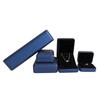 Caja para Joyería Pedido de Fábrica Venta al por Mayor de Alta Gama Caja para Pulsera de Cuero PU Caja para Anillo Caja para Colgante Caja para Pulsera Collar Caja de Embalaje de Hierro
