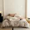 Juego de cuatro piezas de algodón cepillado estilo americano de lujo ligero con estampado digital, funda de edredón de algodón puro, sábana, sábana bajera y ropa de cama