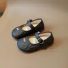 Sapatos de Couro Infantis 2026 Novo Primavera e Outono Estilo Coreano Sapatos de Princesa para Meninas Sola Macia Versátil Sapatos Individuais para Bebês Meninas Tendência