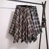 Roupas Femininas Plus Size 2026 Início do Outono Novo Estilo Coreano Xadrez Retrô Design de Bainha Irregular Saia Solta Emagrecedora