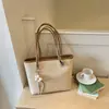 Bolso tote de gran capacidad para mujer, nuevo bolso de hombro moderno y elegante de verano 2026, bolso de mano de gran capacidad