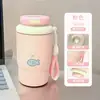 Taza isotérmica de doble boca con estampado de gatito y pez, suave y linda, transfronteriza, con cordón, adecuada para estudiantes, para ir al trabajo y para el coche, portátil y fácil de llevar