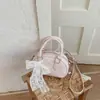 Bolso de mano de lunares estilo coreano transfronterizo, nuevo bolso versátil de moda otoño 2026, bolso de hombro y cruzado de gran capacidad