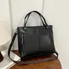 Bolsos para Mujer 2026 Nueva Moda Europea y Americana Bolso de Hombro para Mujer Bolso Tote Retro de Gran Capacidad para Mujer Bolso Cruzado Simple
