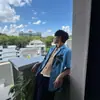 Notas de Citas Isleñas Estampado Cubano Estilo Resort Nicho Perezoso Casual Verano Camisa Azul de Manga Corta para Hombres y Mujeres