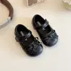 Sapatos de Couro Estilo Pequena Dama Bebê Recém-nascido Pequeno Fragrância 2025 Primavera Outono Novo Solado Macio Laço Sapatos Doces de Princesa Criança Pequena Sapatos Individuais
