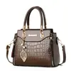 Bolso de mano de alta gama transfronterizo, bolso tote pequeño, bolso cruzado, bolso de hombro, nuevo bolso de moda con patrón de cocodrilo de gran capacidad para mujer