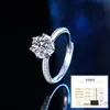 Anel Flor Bud de Seis Garras em Prata de Lei S925 com Moissanita Cor D Design de Nicho Luxo Acessível Elegante High-End Anel Versátil