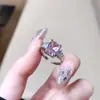 Anel Aberto Série Rosa Cintilante Tilianni Design de Luxo Leve Francês Estilo Doce Cool Anel de Moda