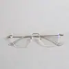 Gafas poligonales retro 0039 en color burdeos para mujer, estilo de negocios, titanio puro, montura de gafas ultraligera, gafas Dachengxiang