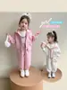 Traje para Niña Primavera Otoño 2026 Nuevo Infantil Elegante Deportivo Otoño Bebé Moderno Casual Ropa de Otoño Conjunto de Dos Piezas