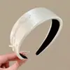 Diadema de estilo coreano, ligera, ancha, de color liso para mujer, que ofrece un look sofisticado y elegante, con un diseño que realza la altura en la coronilla, presentando un estilo retro, chic y moderno