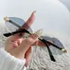 2025 Nuevas Gafas de Sol Rombo sin Marco, Tendencia Europea y Americana, Personalizadas, Gafas de Sol Decorativas con Cabeza de Leopardo