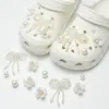 2026 Moda Nuevo Versátil Zueco de Oso con Cuentas Accesorios para Zapatos DIY Dijes Desmontables para Zapatos Hebillas de Zapatos de Alta Gama