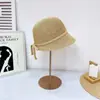 26 Años de Nuevos Estilos: Gorro de Pescador Tejido con Correa Fina para Primavera y Verano, Adelgazante, Minimalista, Estilo Relajado, Casual de Vacaciones, Transpirable, No Sofocante