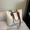 Bolso de Gran Capacidad para Mujer 2025 Nuevo Moda Simple Transfronterizo Bolso de Hombro Bolso Tote para Estudiantes Universitarios para Clase y Traslados