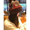 Gorro de Punto Cálido Estilo Fair Isle con Bola de Pelo para Otoño e Invierno para Mujer, Gorro de Lana Jacquard Retro Estilo Coreano Versátil Baotou Hat