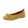 Sapatos Rasos, Sapatos Femininos com Laço Francês, Sapatos Vermelhos Pequenos de Uma Sola, Sapatilhas, Novos Estilos para Primavera e Verão, Sapatos com Decote Baixo, Sapatos de Solado Macio para Mulheres