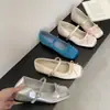 Primeiro Encontro: Nova Coleção Primavera/Verão 2026 - Sapatilhas Femininas de Cetim com Bico Quadrado Estilo Ballet, Perfeitas para Combinar com Saias, Estilo Mary Jane