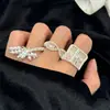 Anillo de Perlas Resistente Estilo Coreano con Racimo de Flores, Accesorio de Anillo de Perlas Ajustable para Mujer, Nuevo Modelo Exquisito y de Lujo Ligero