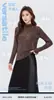Camiseta base de malla de nailon con estampado de volantes, cuello semi-alto, manga larga para mujer, ajuste ceñido y favorecedor para usar en capas