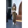 Conjunto Esportivo Casual Feminino 2023 Novo Verão Estilo Ocidental Redutor de Idade Emagrecedor Manga Curta Calça Wide Leg Cobertura de Carne Conjunto de Três Peças