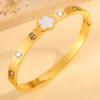 Pulsera de acero de titanio flor incrustada de diamantes no se decolora para mujer sentido de alta gama pequeña flor de cártamo pulsera de acero inoxidable pulsera de joyería de flor de cinco pétalos