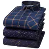 Venta Directa de Fábrica Camisa Cálida para Hombre Invierno Terciopelo Engrosado Cuadros Manga Larga Tallas Grandes