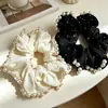 Goma para el pelo de malla con lunares de perlas para mujer, liga para coleta, accesorio para la cabeza, accesorio de pelo de moda con un toque de lujo ligero y de alta gama