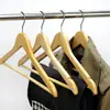 Cabide de Madeira Sólida Cabide de Madeira para Adulto Cabide Doméstico de Hotel Sem Costura Cabide para Roupas Suporte de Cabides para Loja de Roupas