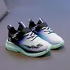 Sapatos infantis para meninos 2025 outono novo sapatos esportivos de basquete infantis sola macia versátil adolescentes moda crianças grandes tênis de corrida
