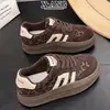 En Stock~Super Ventas Zapatos de Entrenamiento Alemanes con Cordones de Cuero Genuino 2026 Otoño/Invierno Estilo Nuevo Zapatos Deportivos Casuales Versátiles para Estudiantes Niños
