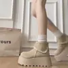 Botas de Nieve Gruesas para Mujer que Aumentan la Altura 2026 Otoño/Invierno Nuevas Botas Cortas con Puño de Gamuza Cremallera Botas Martin Versátiles para Mujeres Bajitas