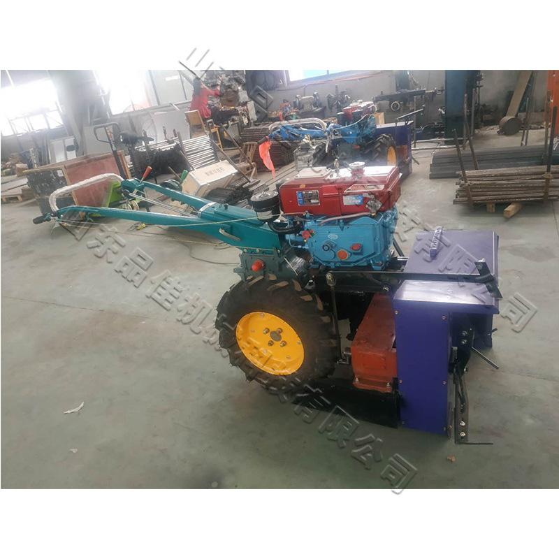 13820210575_1409016637