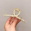 Nuevo Estilo Pinza para el Cabello para Mujer con Borlas, Flores Metálicas, Perlas Geométricas, Pedrería y una Pinza de Tiburón para Peinados Recogidos