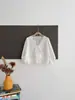 Encaje de Té Blanco~Camisa Femenina de Encaje con Cuello en V de Lyocell y Lino Mangas Abullonadas Holgada Bordado Top Corto