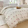 Conjunto de Quatro Peças em Fio Enrugado de Algodão Cloud-Sense Classe A Capa de Edredom Super Macia Lençóis de Cama Conjunto de Cama de Três Peças em Algodão Lavado para Dormitório