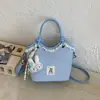 Bolsa Exquisita de Gran Capacidad Nueva de Verano Transfronteriza 2026 para Mujer, Bolso de Hombro Axila, Bolso Cruzado Tipo Cubo para Viajes Diarios