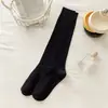 Meias de Cano Alto Color Sólida Outono e Inverno Youjiaxi Listras Verticais de Agulha Dupla Meias Largas Atacado de Meias de Algodão para Mulheres