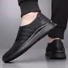 Nuevos Zapatos de Hombre 2026 Verano Nuevos Zapatos de Cuero con Suela Suave Estilo Coreano para Hombre Zapatos Casuales de Moda Versátiles Zapatos Británicos para Hombre