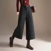 Pantalones cortos de lana, pantalones casuales elegantes para mujer, moda nueva primavera y otoño 2026, pantalones de pierna ancha estrecha, pantalones de estilo coreano